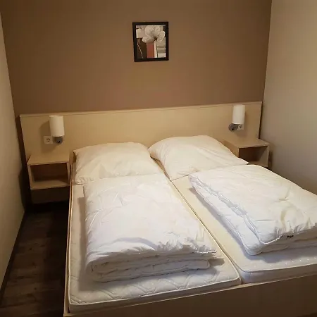 Eikkater 28 Kuestenwald Muer Tatil parkı Graal-Mueritz